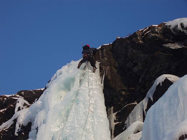 Mikjel Thorsrud in the top of Kongsvoldfossen